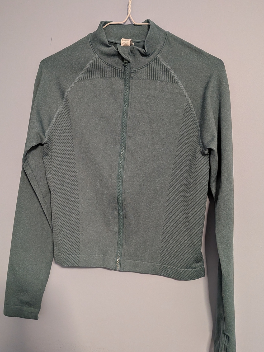 NWOT Full-Zip Active Seamless Top in Sage Green